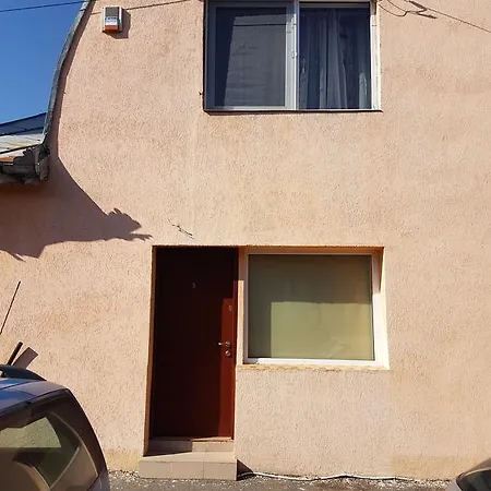 شقة Amma براشوف